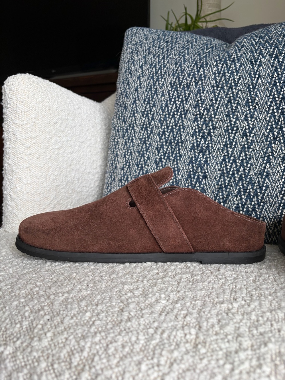 Larroude Suede Mule Clogs with Buckle~ size 8.5 - Picture 11 of 12